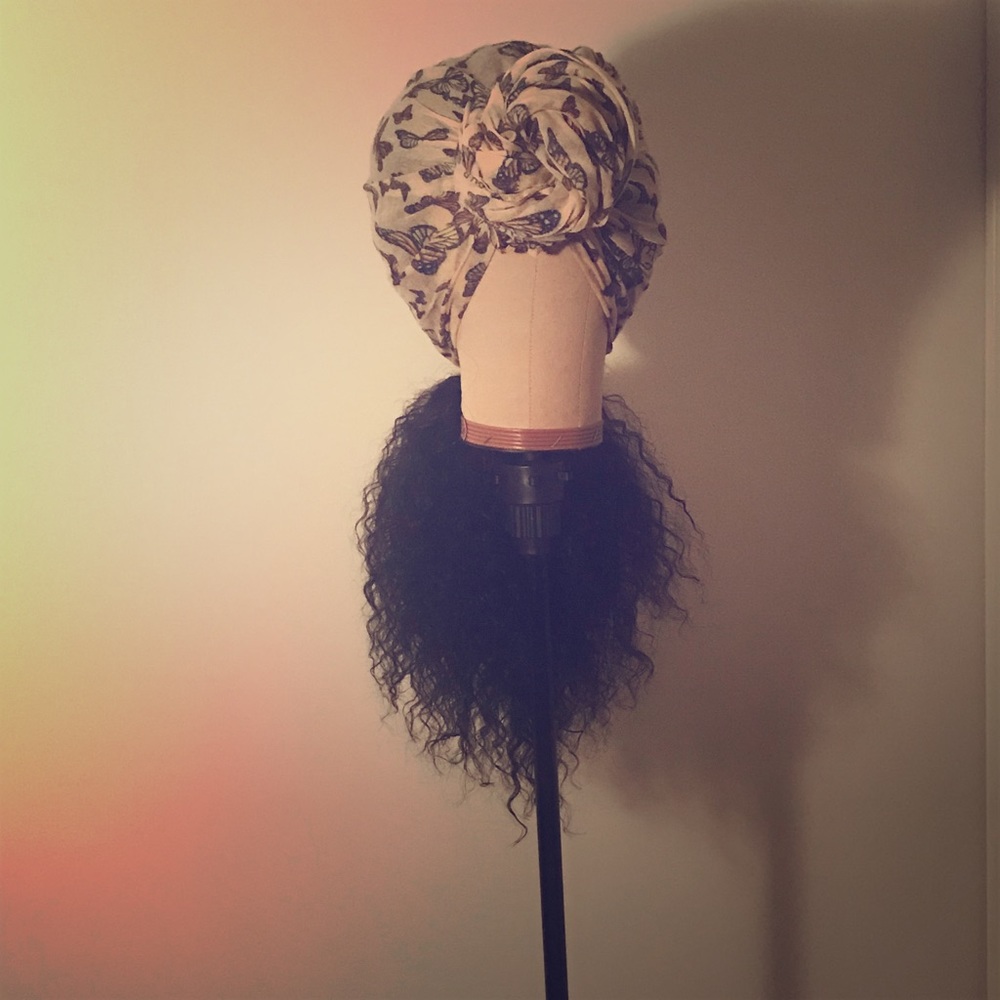 Versatile head scarf